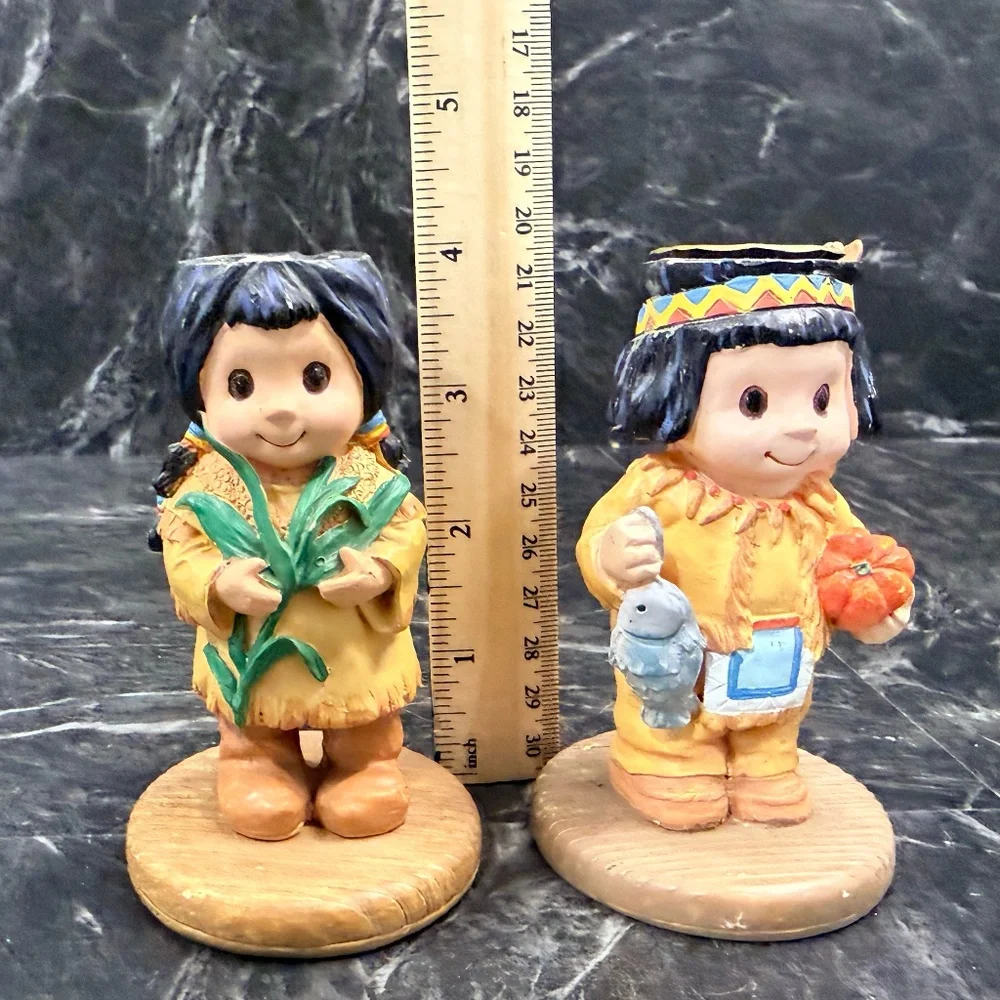 Thanksgiving Figurine Candleholders
